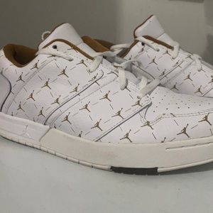 Jordan white and gold